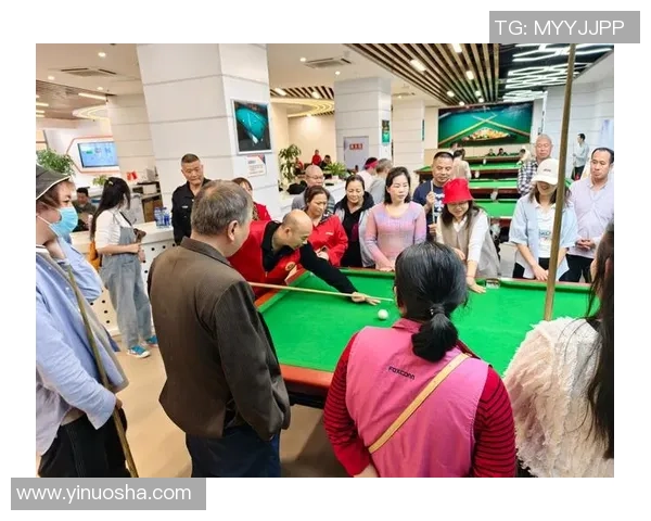 看望“吴宜泽台球沙龙”:这儿藏着他的“生长暗码” 看望“吴宜泽台球沙龙”:这儿藏着他的“生长暗码”